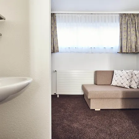 Private Homes By Solaria